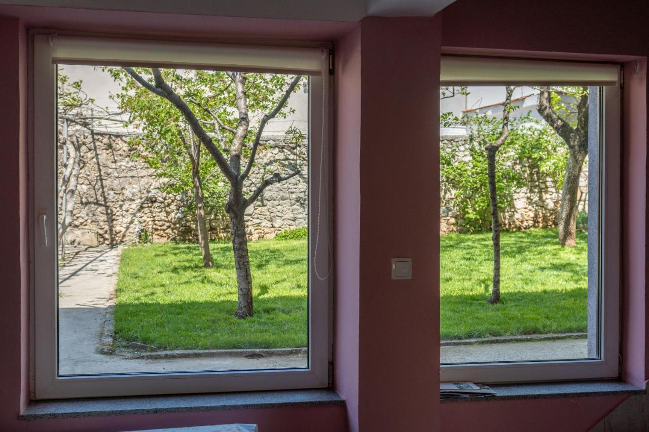 Apartments Uno Μόσταρ Εξωτερικό φωτογραφία