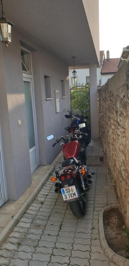 Apartments Uno Μόσταρ Εξωτερικό φωτογραφία