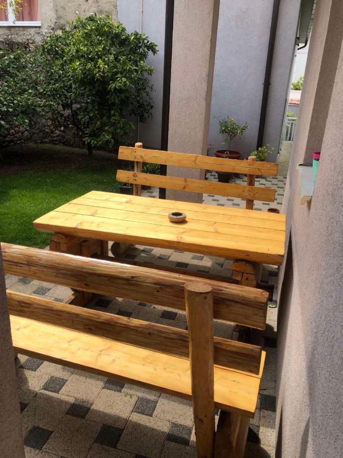 Apartments Uno Μόσταρ Εξωτερικό φωτογραφία
