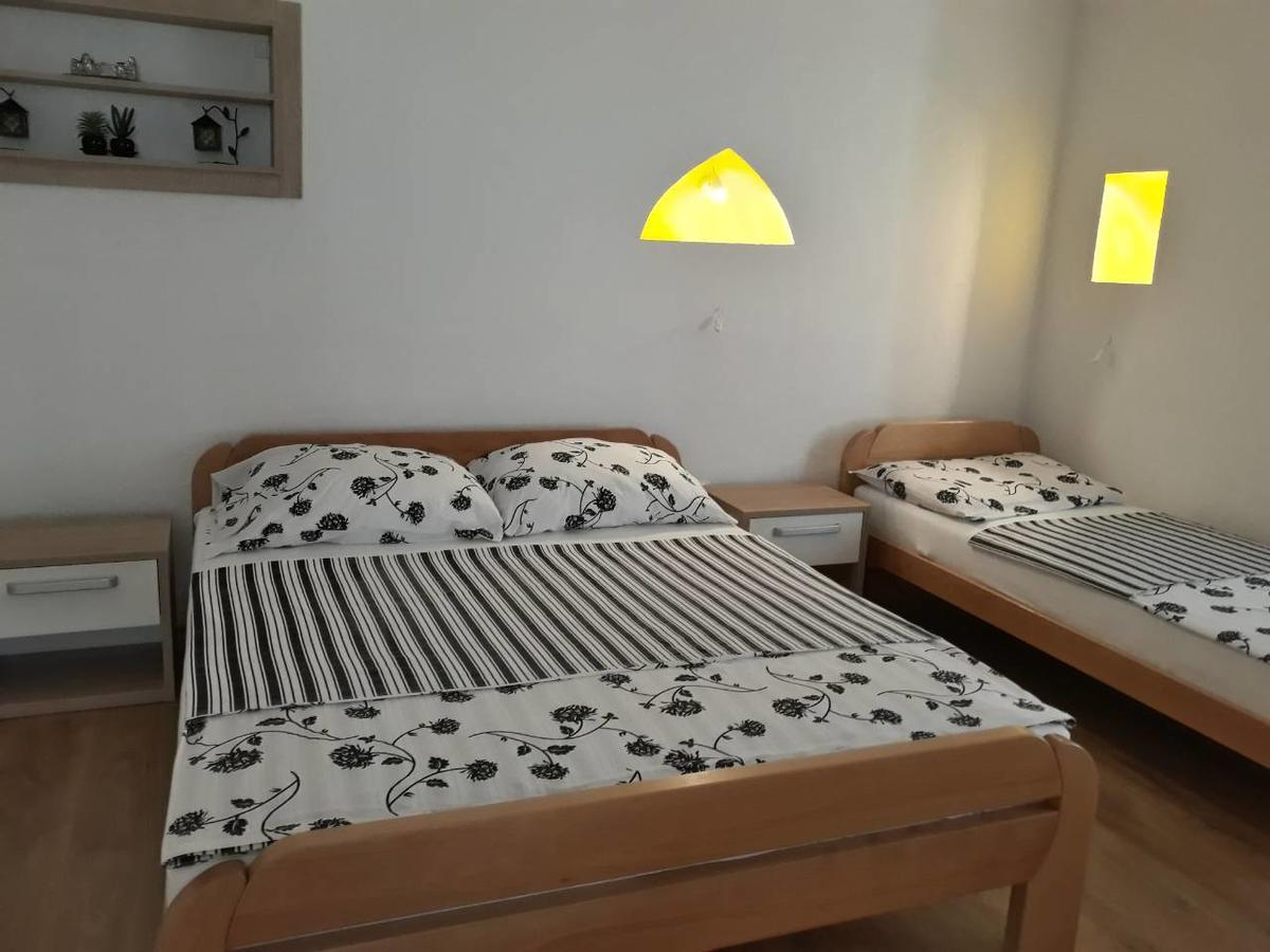 Apartments Uno Μόσταρ Εξωτερικό φωτογραφία