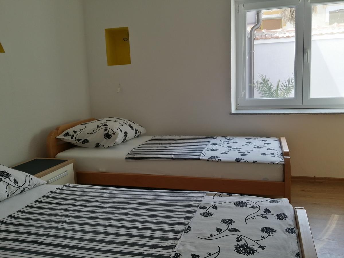 Apartments Uno Μόσταρ Εξωτερικό φωτογραφία
