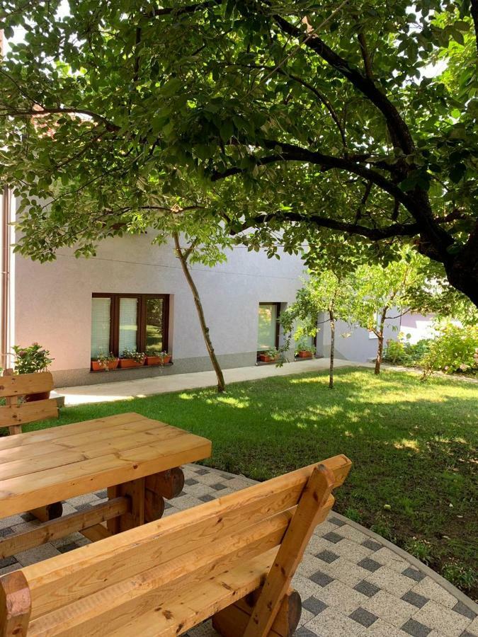 Apartments Uno Μόσταρ Εξωτερικό φωτογραφία